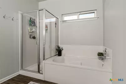 484 Copper Hill Drive, New Braunfels, TX 78130 - Photo 12