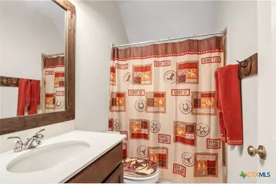 2109 Range Road, Seguin, TX 78155 - Photo 32