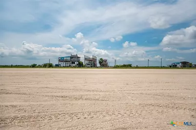 703 N Ocean Drive, Port Lavaca, TX 77979 - Photo 8