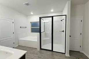 516 Roy Cordell St, Killeen, TX 76542 - Photo 12