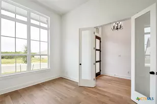 223 Possumhaw Ln, San Marcos, TX 78666 - Photo 14