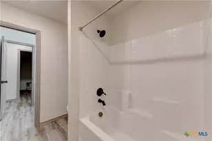 902 Hickok Dr, Killeen, TX 76542 - Photo 16