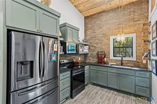 428 12th St, Valley Mills, TX 76689 - Photo 28