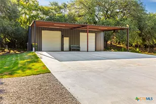 428 12th St, Valley Mills, TX 76689 - Photo 24