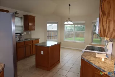 305 Sundance Drive, Temple, TX 76502 - Photo 4