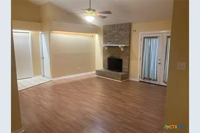 406 Rattan Drive, Victoria, TX 77901 - Photo 4