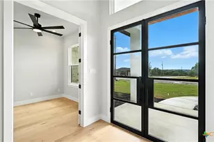 306 Toucan Dr, Spring Branch, TX 78070 - Photo 8