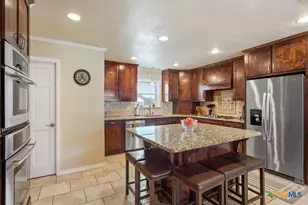 100 Sunny Ln, Gatesville, TX 76528 - Photo 10