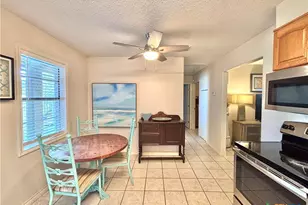 208 N Washington Blvd, Port O'Connor, TX 77982 - Photo 16