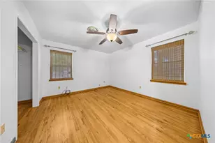 410 E Avenue B, Copperas Cove, TX 76522 - Photo 6