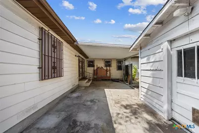 410 E Avenue B, Copperas Cove, TX 76522 - Photo 32