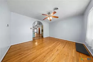 410 E Avenue B, Copperas Cove, TX 76522 - Photo 12