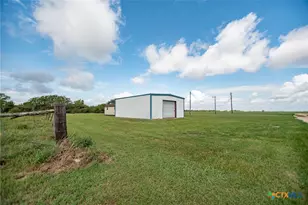 1849 Royal Rd, Port Lavaca, TX 77979 - Photo 10