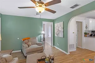 4633 Evelyn St, Corpus Christi, TX 78415 - Photo 6