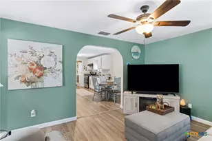 4633 Evelyn St, Corpus Christi, TX 78415 - Photo 4