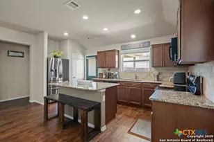 128 Field Ridge, New Braunfels, TX 78130 - Photo 8