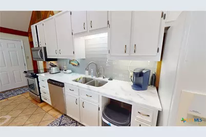 43 Twin Lakes Circle, Victoria, TX 77905 - Photo 14