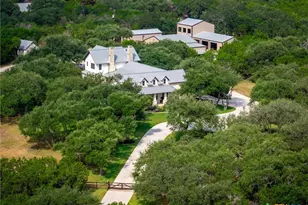 1945 Hoffmann Ln, New Braunfels, TX 78132 - Photo 1