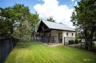 1945 Hoffmann Ln, New Braunfels, TX 78132 - Photo 44