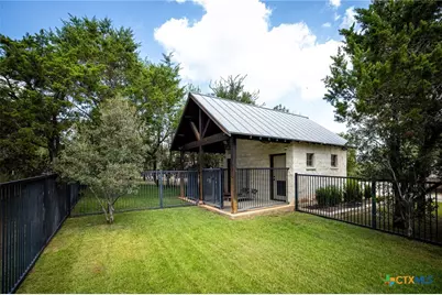 1945 Hoffmann Lane, New Braunfels, TX 78132 - Photo 44