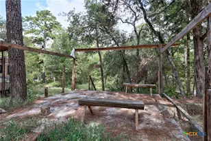 128 Barras Rd, Paige, TX 78659 - Photo 10