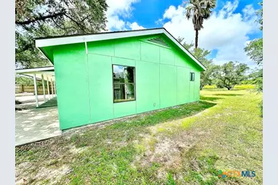 505 N 16th Street, Port O'Connor, TX 77982 - Photo 4