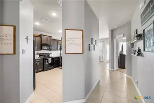 464 Copper Hill Dr, New Braunfels, TX 78130 - Photo 8