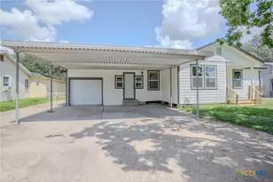 906 E Crestwood Dr, Victoria, TX 77901 - Photo 2