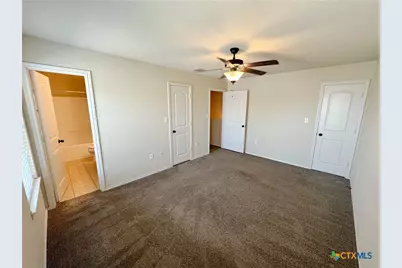 602 Creekside Circle, New Braunfels, TX 78130 - Photo 12