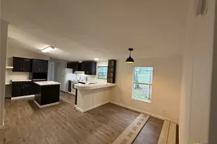 532 Grandview Bend, Canyon Lake, TX 78133 - Photo 2
