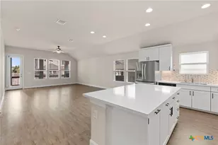 6533 Crockett Cv, Schertz, TX 78108 - Photo 12