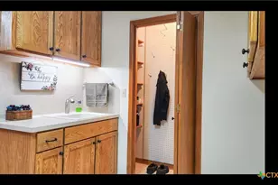 847 Oliver Rd, Victoria, TX 77904 - Photo 18