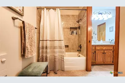 847 Oliver Road, Victoria, TX 77904 - Photo 22