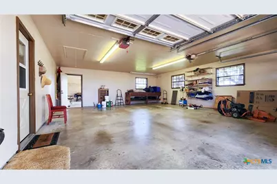 847 Oliver Road, Victoria, TX 77904 - Photo 28