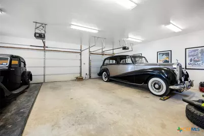 192 Indian Oaks Pass, Blanco, TX 78606 - Photo 20