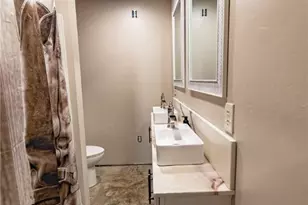 10309 Co Rd 1, Hallettsville, TX 77964 - Photo 18