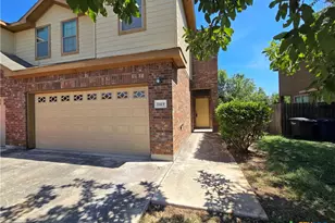 1149 Brown Rock Dr, New Braunfels, TX 78130 - Photo 2