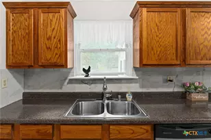 107 Hardeman St, Copperas Cove, TX 76522 - Photo 8