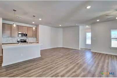 947 Cloudy Sky Road, New Braunfels, TX 78130 - Photo 10