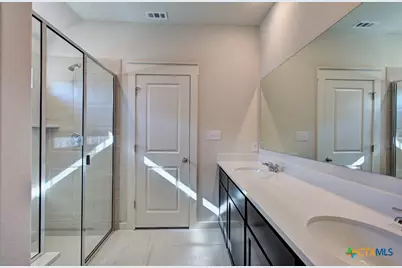 947 Cloudy Sky Road, New Braunfels, TX 78130 - Photo 22