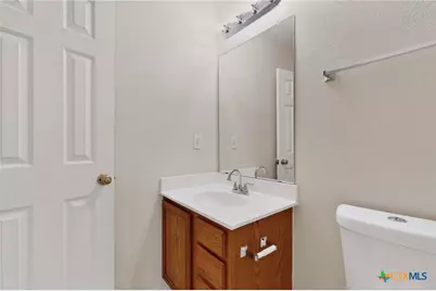 109 Comal Cove, Elgin, TX 78621 - Photo 16