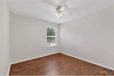 109 Comal Cove, Elgin, TX 78621 - Photo 18