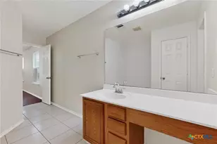 109 Comal Cove, Elgin, TX 78621 - Photo 32