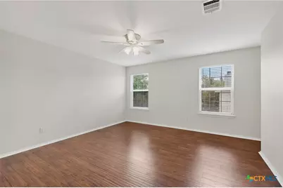 109 Comal Cove, Elgin, TX 78621 - Photo 14