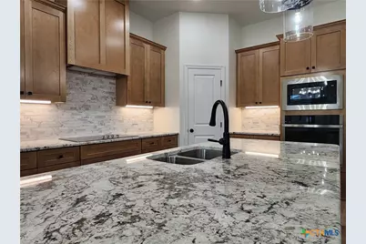 718 Eagle Claw Drive, Salado, TX 76571 - Photo 14