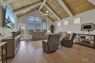 1022 Kocher Dr, New Braunfels, TX 78130 - Photo 18