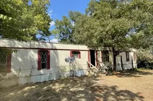 1503 Eilenstein St, Palestine, TX 75801 - Photo 4