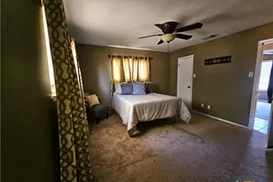 1648 Eastwood Dr, Seguin, TX 78155 - Photo 14