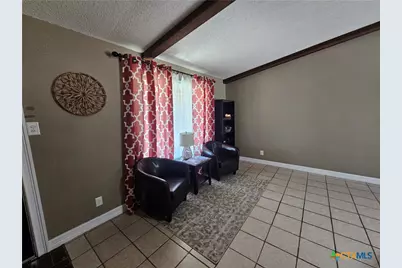 1648 Eastwood Drive, Seguin, TX 78155 - Photo 6