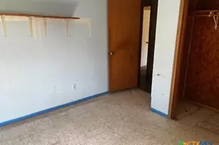 228 N Carroll Dr, Gatesville, TX 76528 - Photo 38